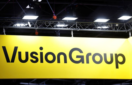 Le logo de VusionGroup est visible lors de la conférence Viva Technology