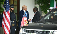 Donald Trump accueille Cyril Ramaphosa à la Maison Blanche le 21 mai 2025 ( AFP / Mandel NGAN )