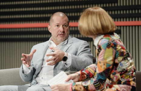 Jony Ive discute avec la papesse de la mode Anna Wintour au sommet WIRED25, le 15 octobre 2018 à San Francisco ( GETTY IMAGES NORTH AMERICA / Matt Winkelmeyer )